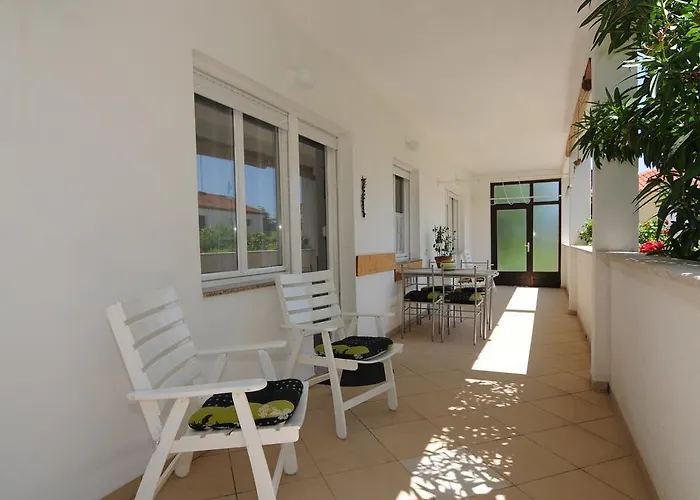 Apartment Duka Krk Town